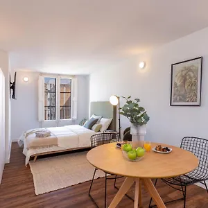 Soho Design Studios Ramblas Apartamento